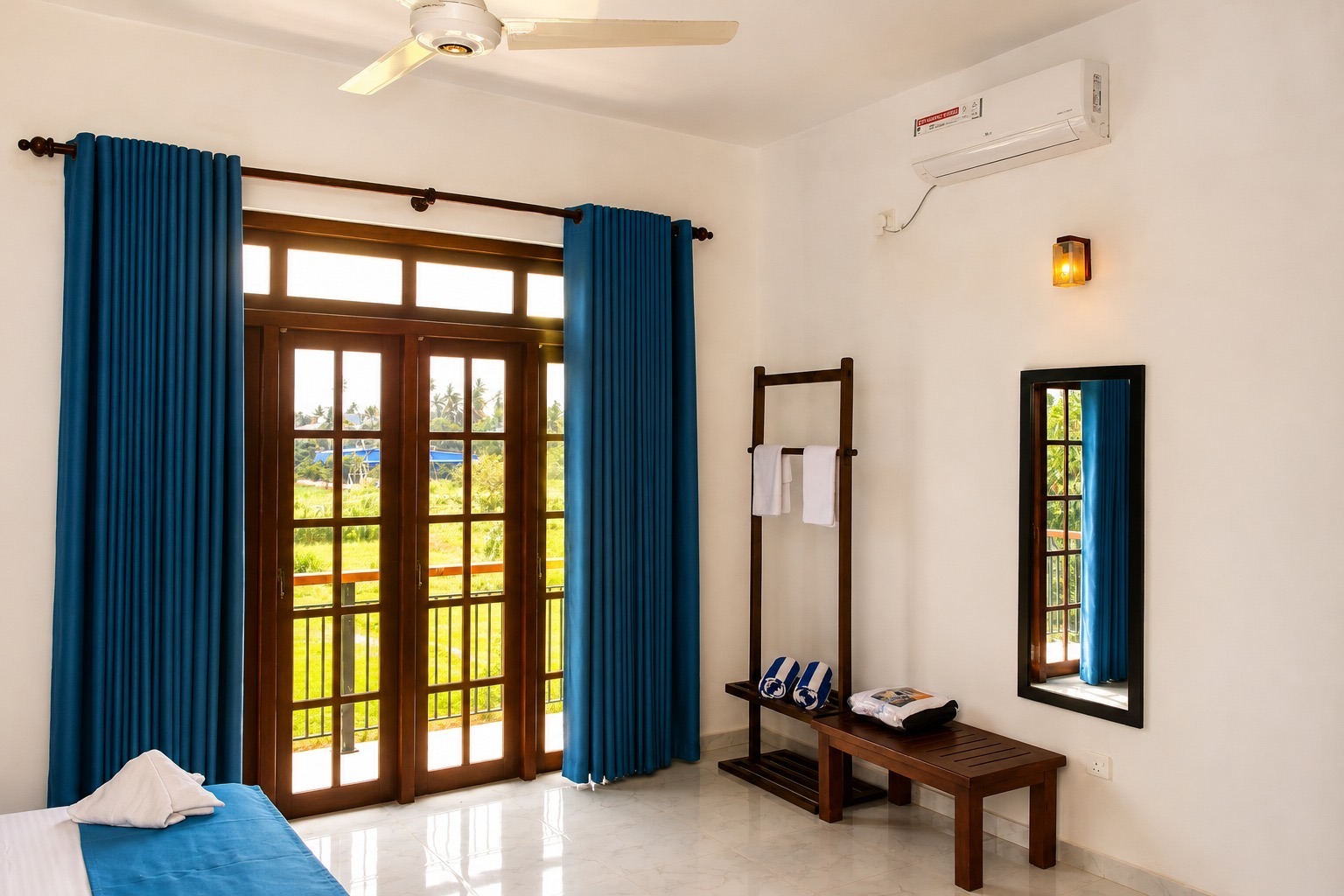 Bedroom detail